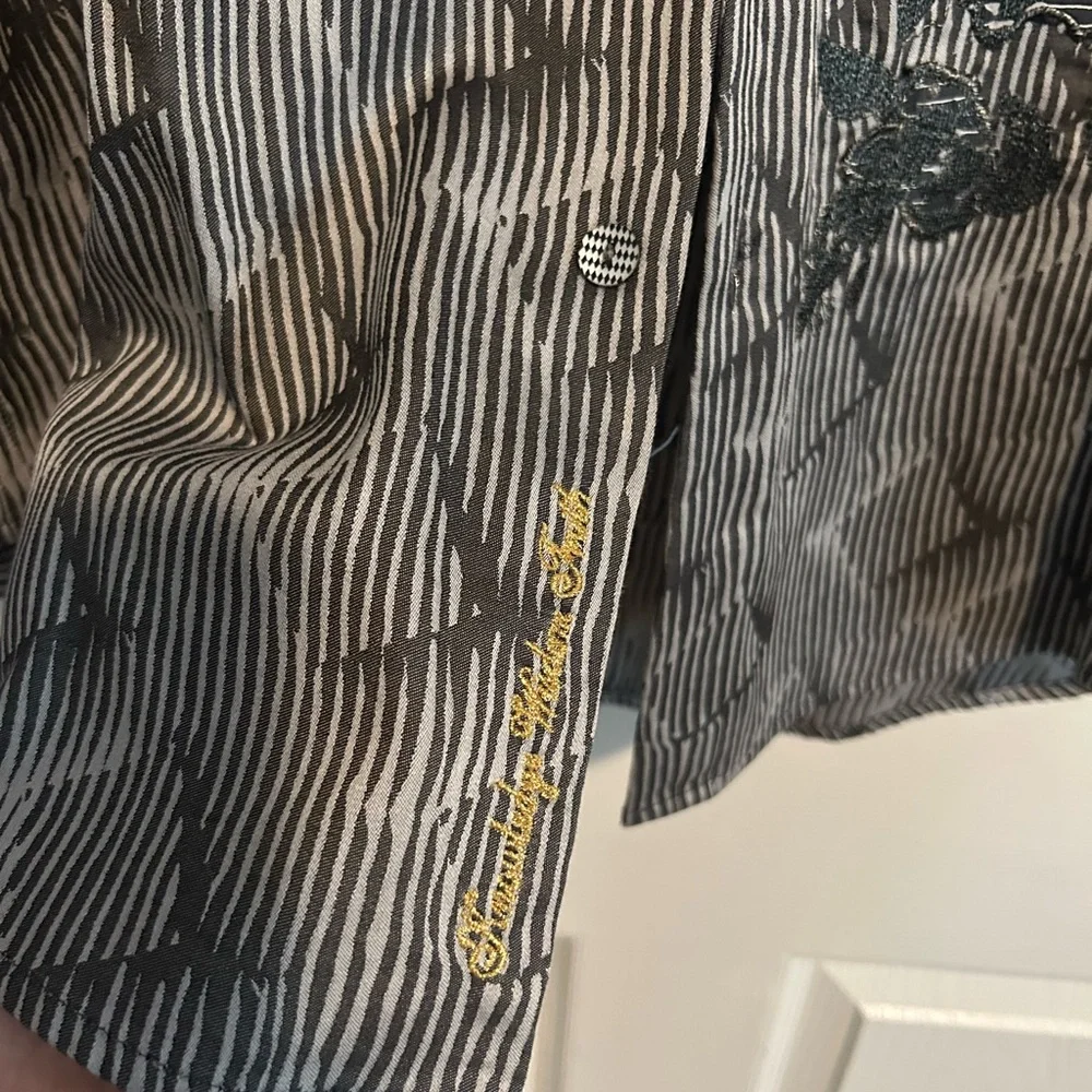 Robert Graham Monochrome Striped Shirt - Picture 2 of 6